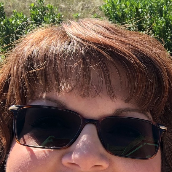 Meet your Posher, Amy - Picture 1 of 1